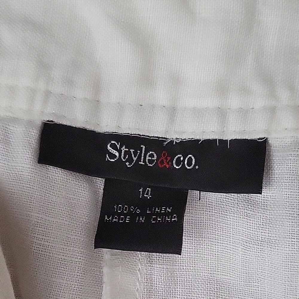 Style & Co. Women's White Bermuda Shorts - Picture 2 of 4